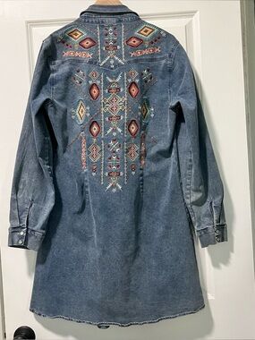 NWT Rockin’ C Women’s Embroidered Denim Long Jean Jacket Shirt Dress Size Large